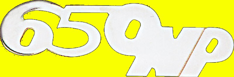 ART.G135 Scritta cromata “650 NP” per cofano motore per FIAT 500 Giannini ART.G135 Scritta cromata “650 NP” per cofano motore per FIAT 500 Giannini