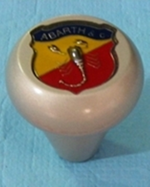 ART.A110 POMELLO PER LEVA CAMBIO IN ALLUMINIO SATINATO ABARTH ART.A110 POMELLO PER LEVA CAMBIO IN ALLUMINIO SATINATO ABARTH