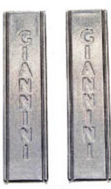 ART.G350 COPPIA ALZA COFANO PER FIAT 500 CON SCRITTA "GIANNINI". ART.G350 COPPIA ALZA COFANO PER FIAT 500 CON SCRITTA "GIANNINI".