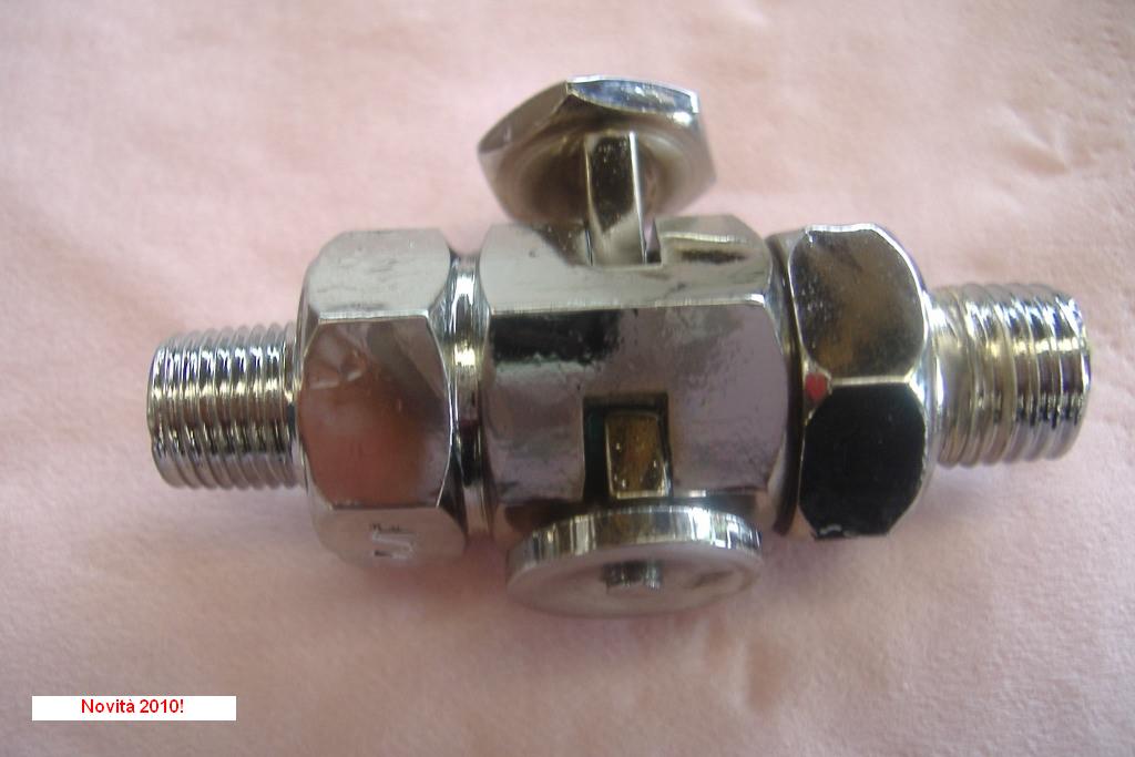 A cassetto per moto di nazionalità inglese, passo dei filetti 1/4 3/8 A cassetto per moto di nazionalità inglese, passo dei filetti 1/4 3/8